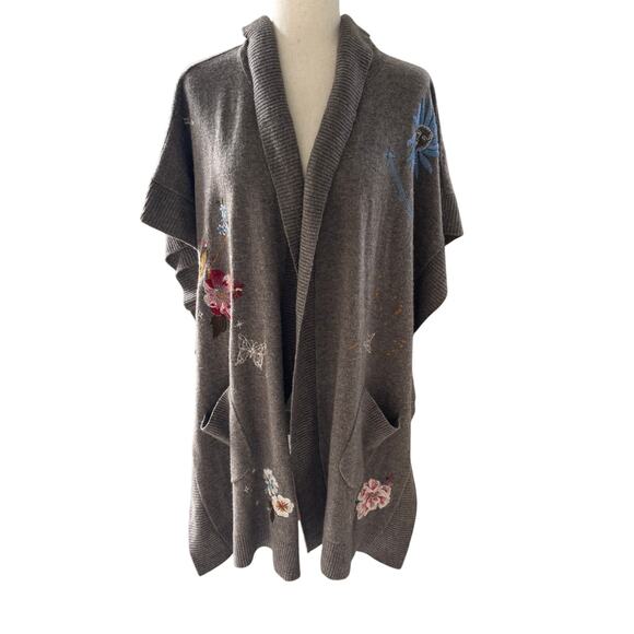Johnny Was Sabrina Hooded Cape Cashmere Blend Embroidered Floral Celestial Boho - Picture 3 of 12